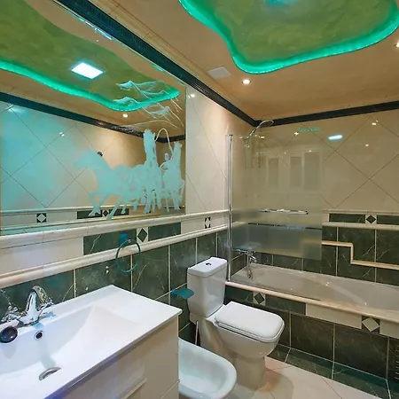 A Luxury Townhouse! Semesterbostad Costa Adeje (Tenerife)