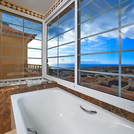 Holiday home A Luxury Townhouse! *