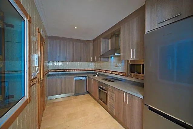 A Luxury Townhouse! *